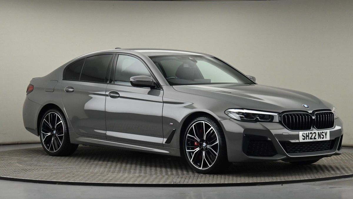 BMW 5 Series Image 19