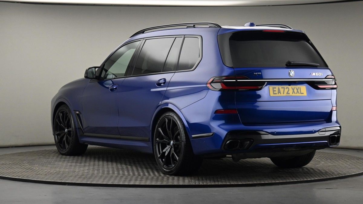 BMW X7 Image 24