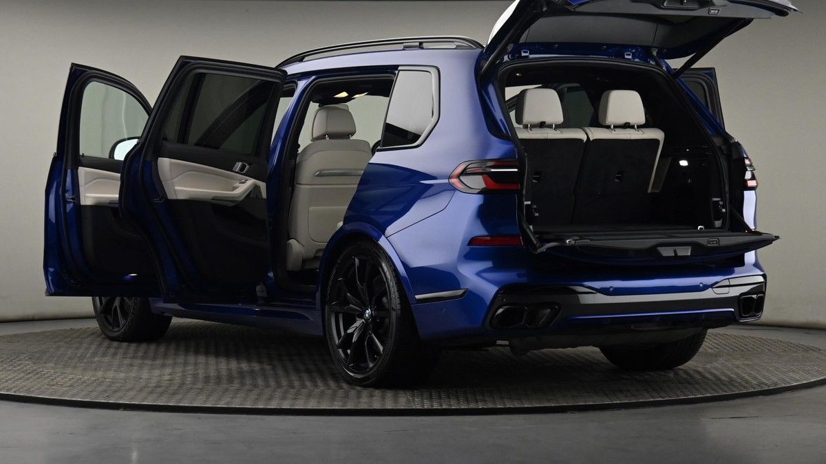 BMW X7 Image 29