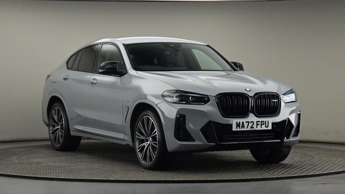 BMW X4 Sticky Header Image