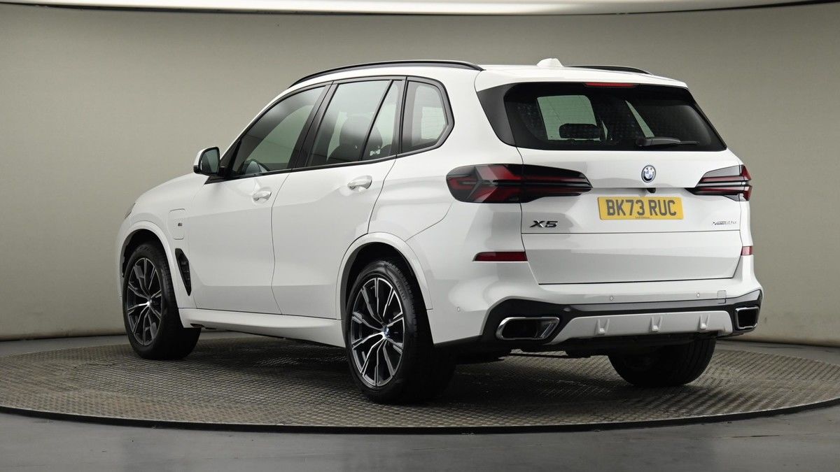 BMW X5 Image 23