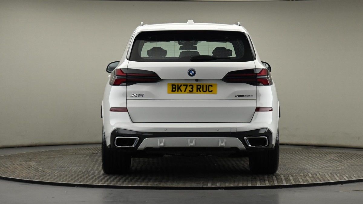 BMW X5 Image 24