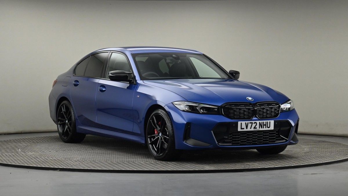 BMW 3 Series Sticky Header Image