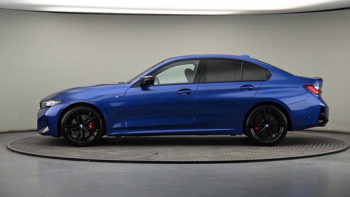 BMW 3 Series Image 22