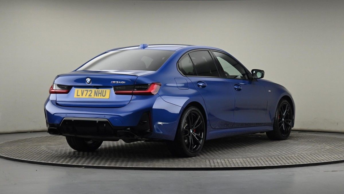 BMW 3 Series Image 25