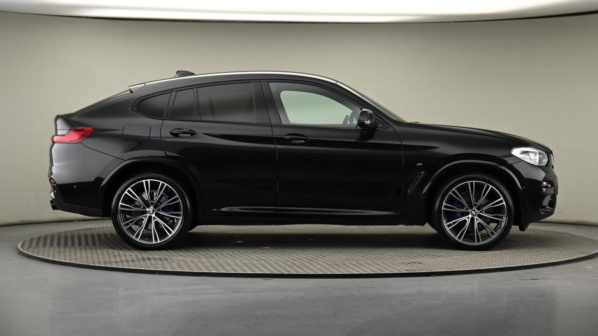BMW X4 Image 27