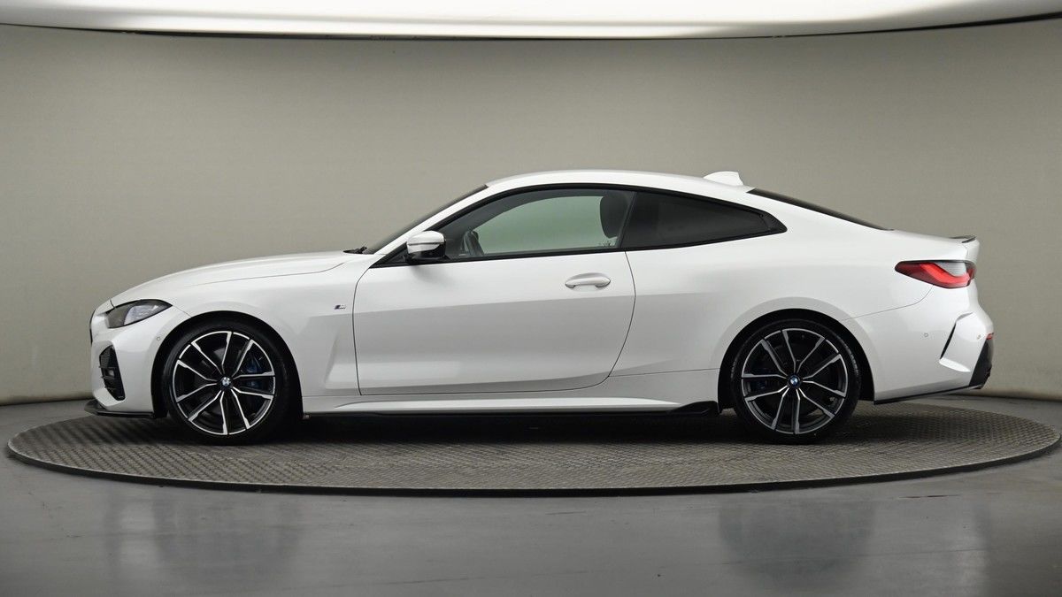 BMW 4 Series Image 23