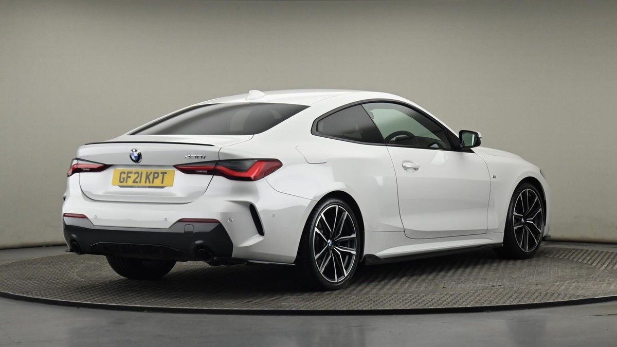 BMW 4 Series Image 26
