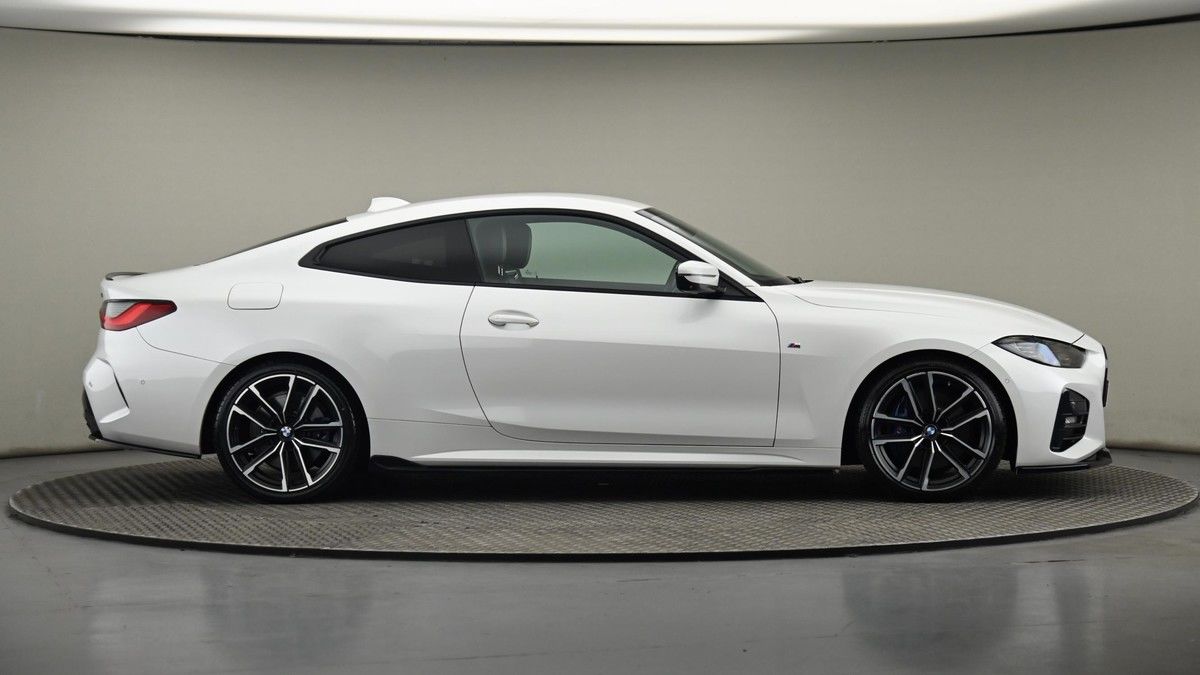 BMW 4 Series Image 27