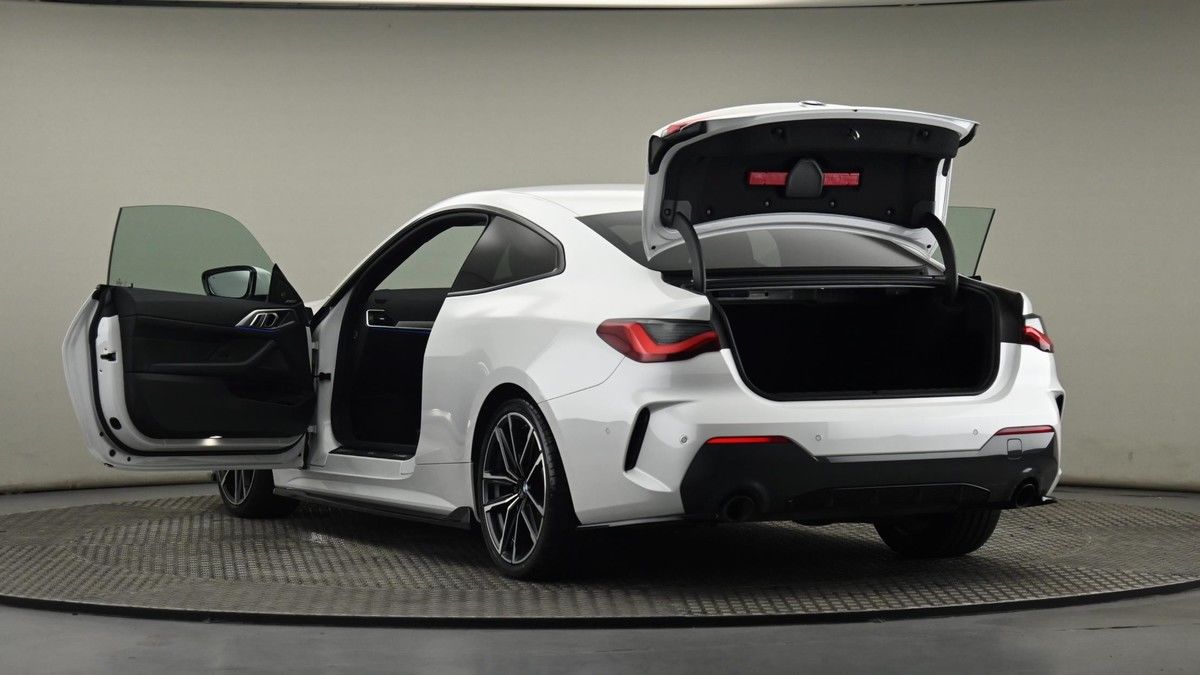BMW 4 Series Image 29