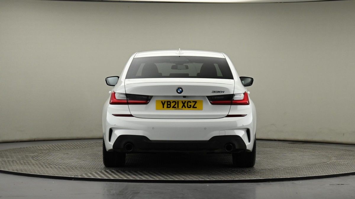 BMW 3 Series Image 25