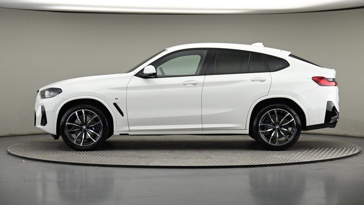 BMW X4 Image 23
