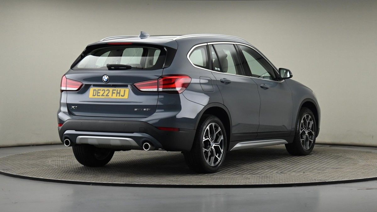 BMW X1 Image 25