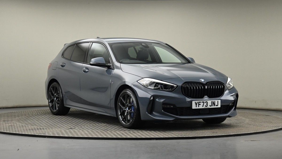 BMW 1 Series Sticky Header Image