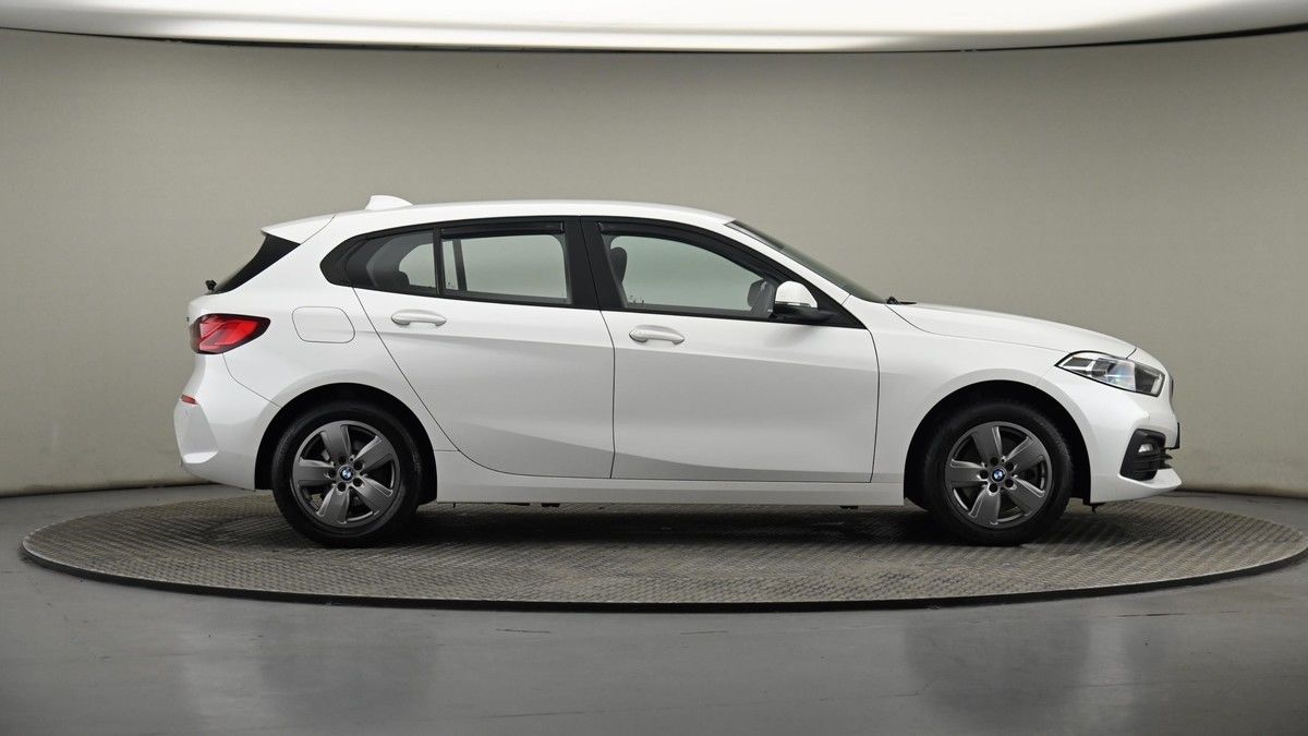 BMW 1 Series Image 26