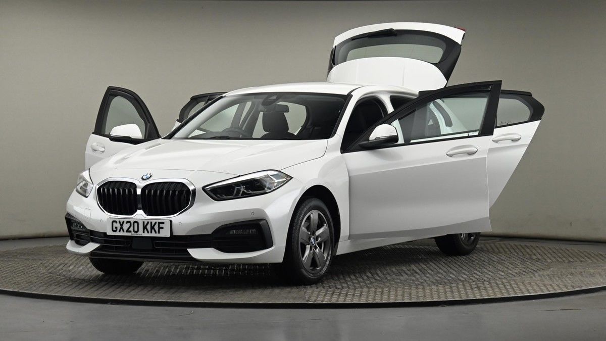 BMW 1 Series Image 27