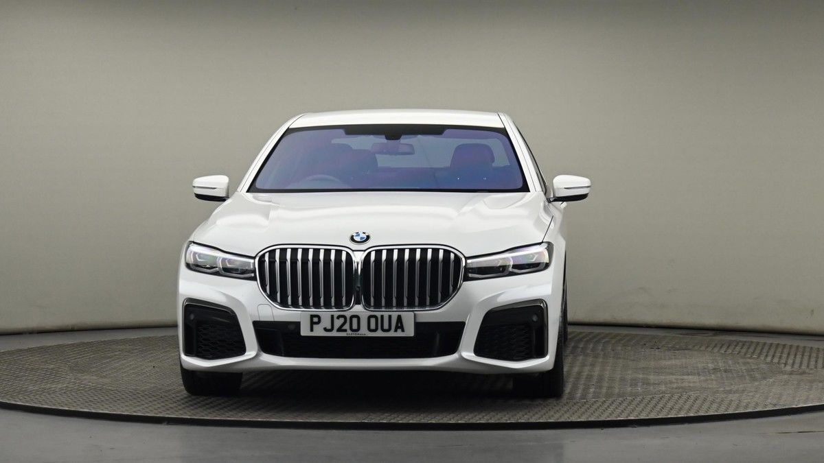 BMW 7 Series Image 21