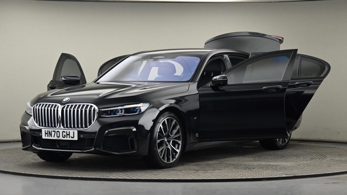 BMW 7 Series Image 28