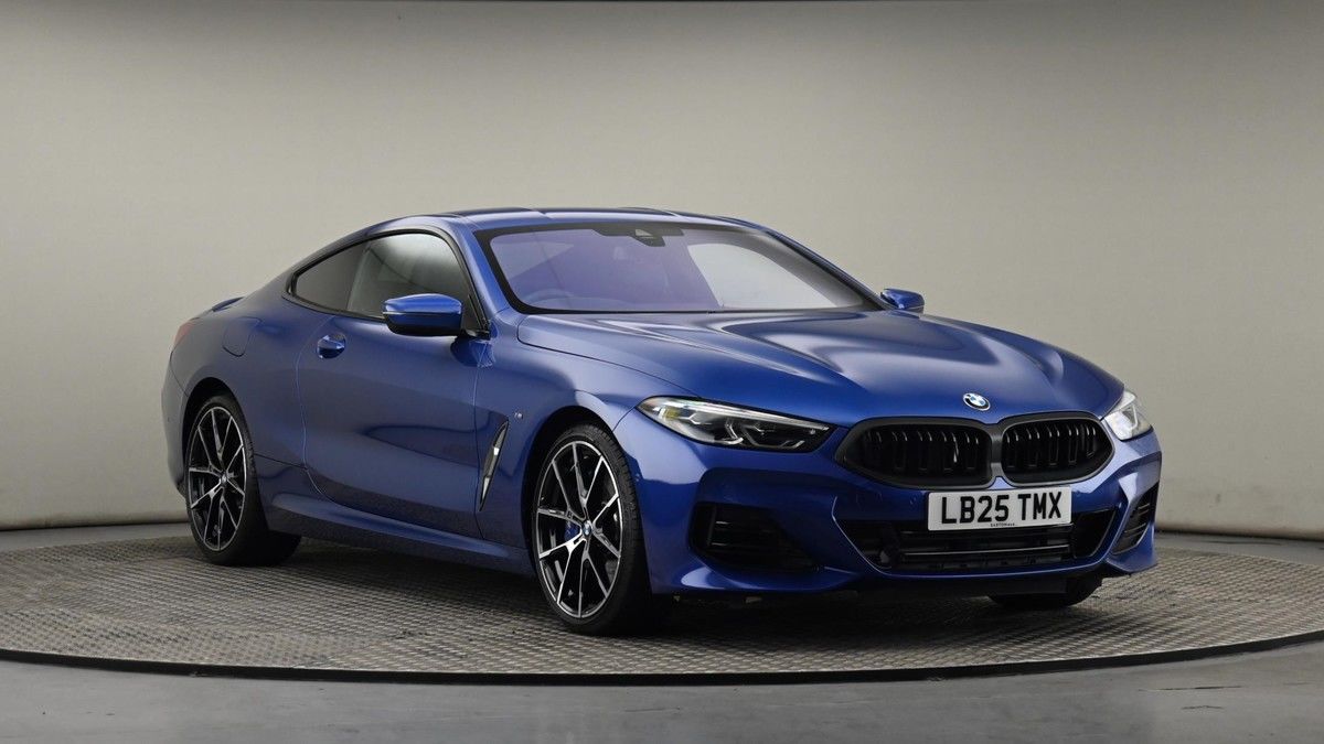 BMW 8 Series Sticky Header Image