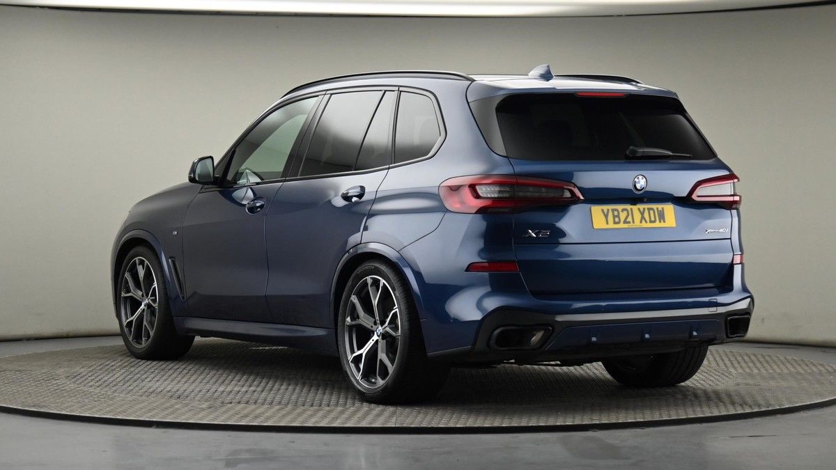 BMW X5 Image 24