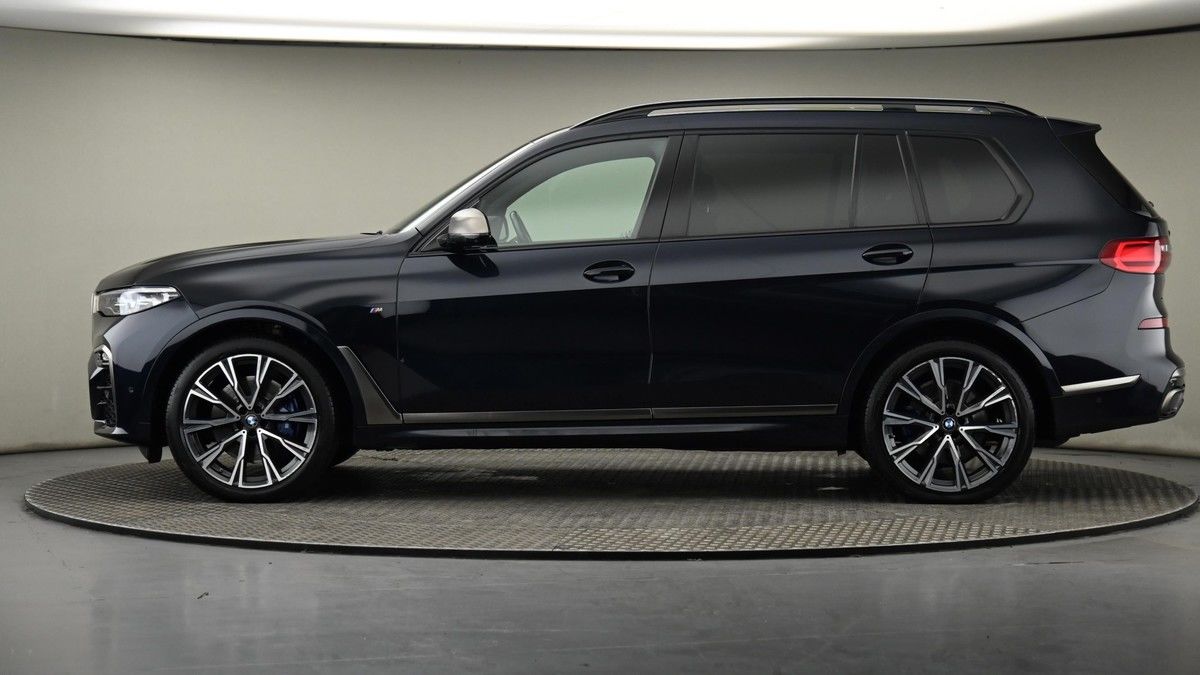 BMW X7 Image 23