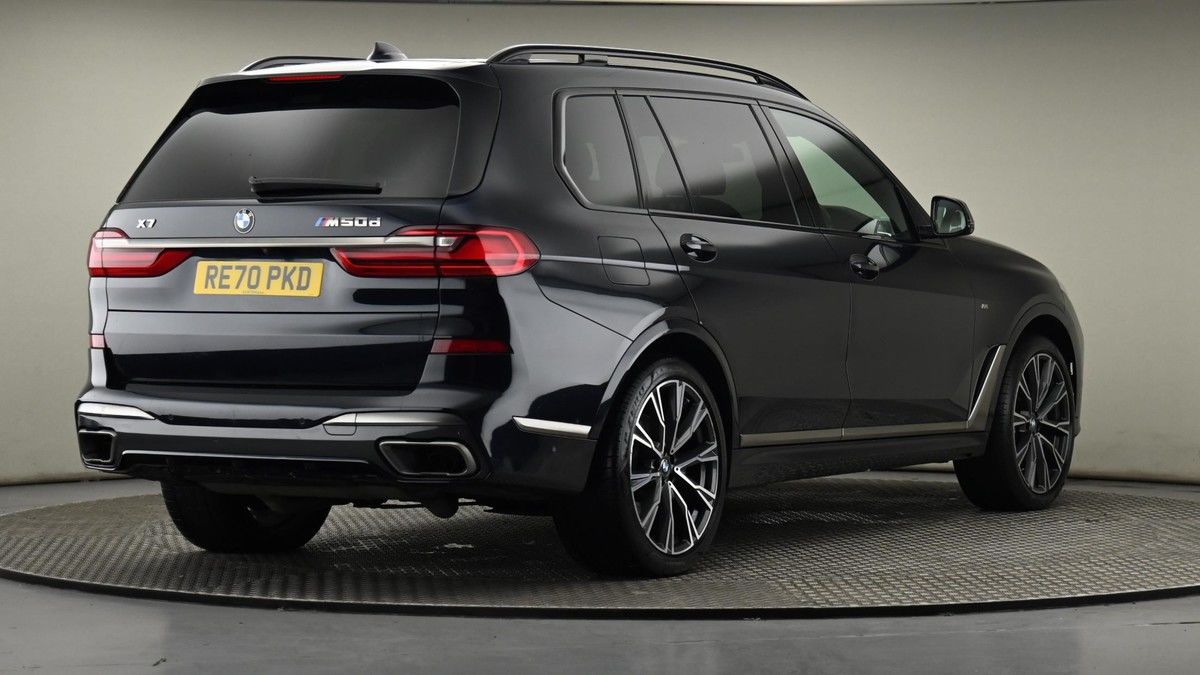 BMW X7 Image 26