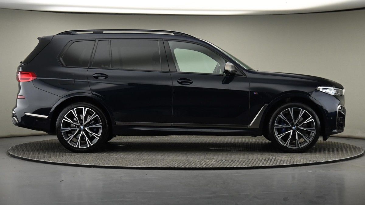 BMW X7 Image 27
