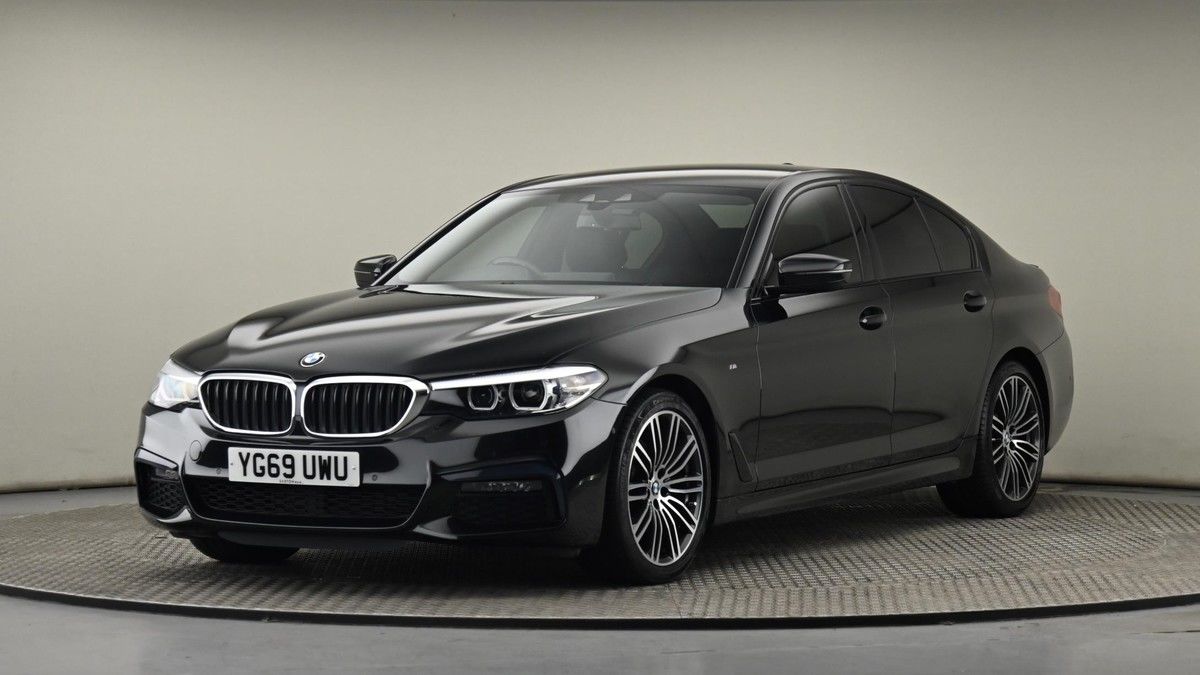 BMW 5 Series Image 21