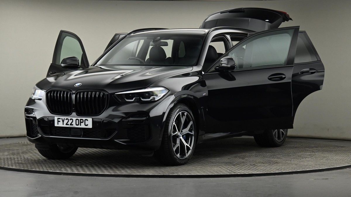 BMW X5 Image 28