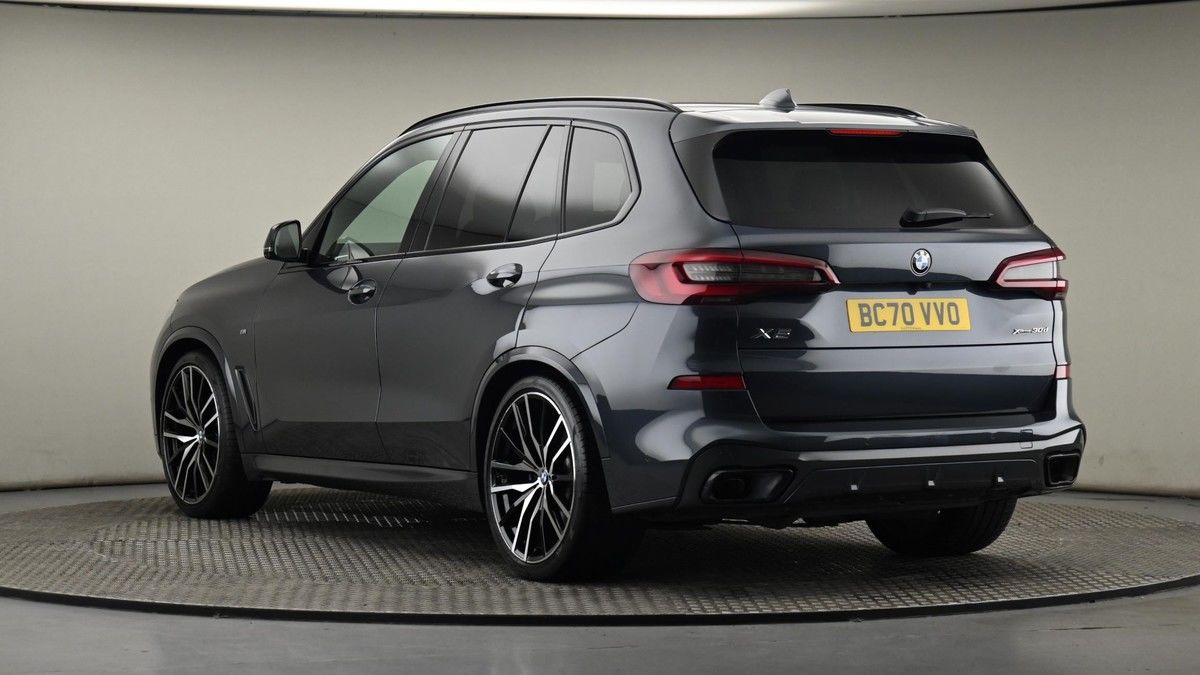 BMW X5 Image 23