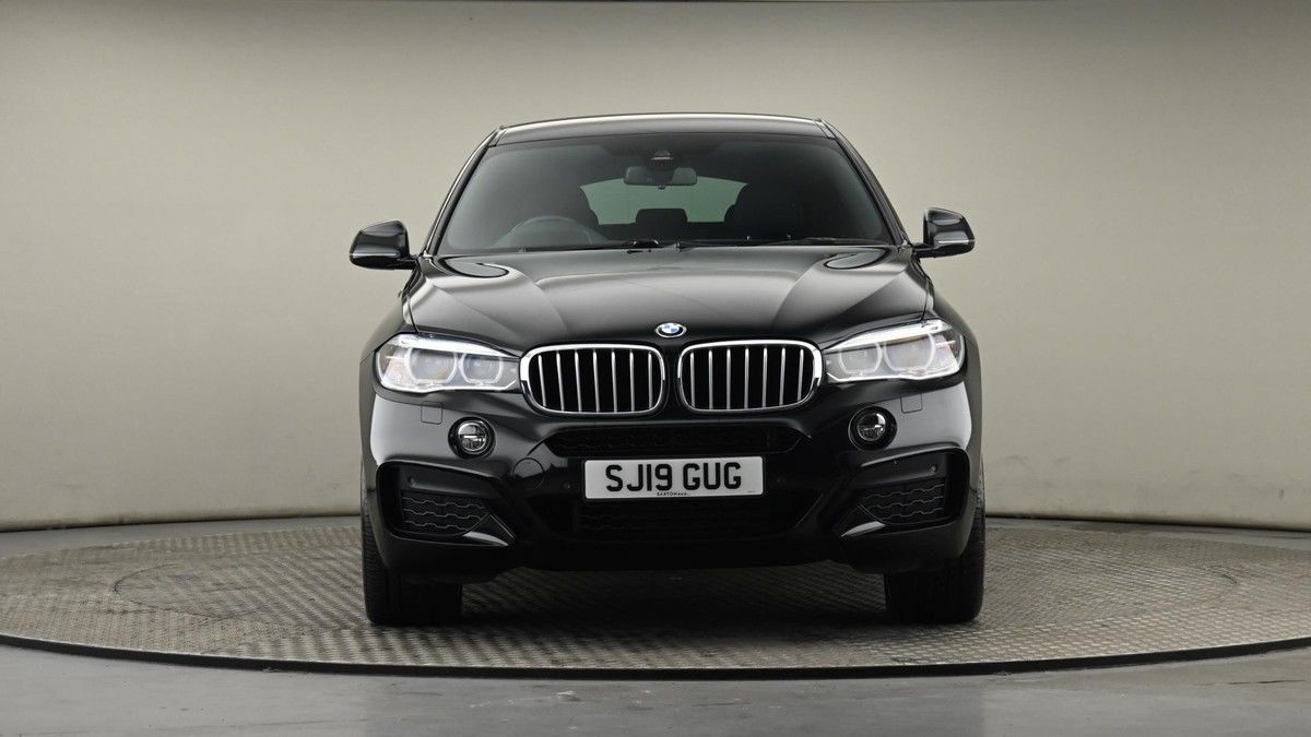 BMW X6 Image 21