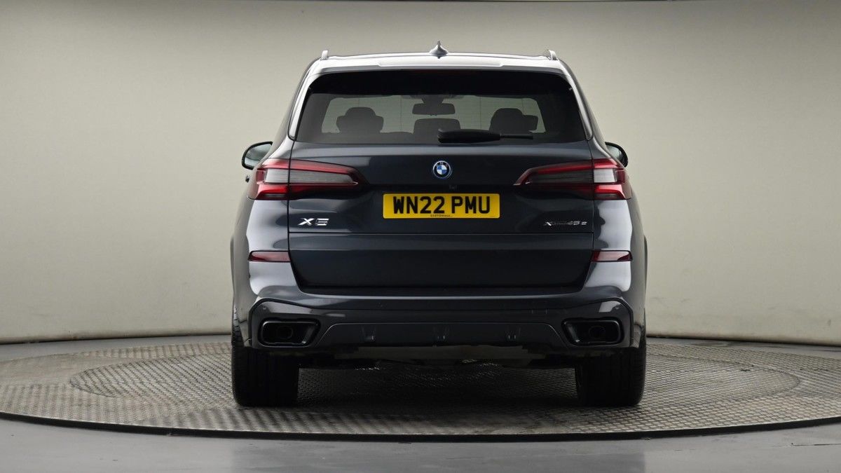 BMW X5 Image 24