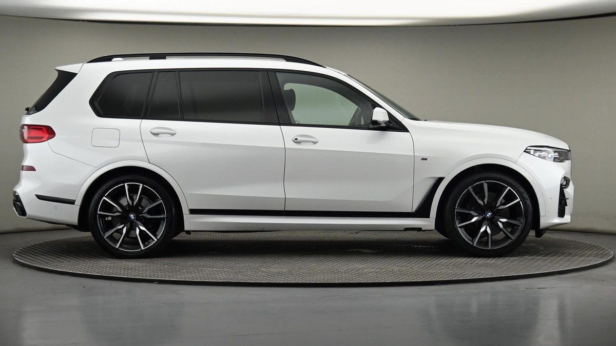 BMW X7 Image 27