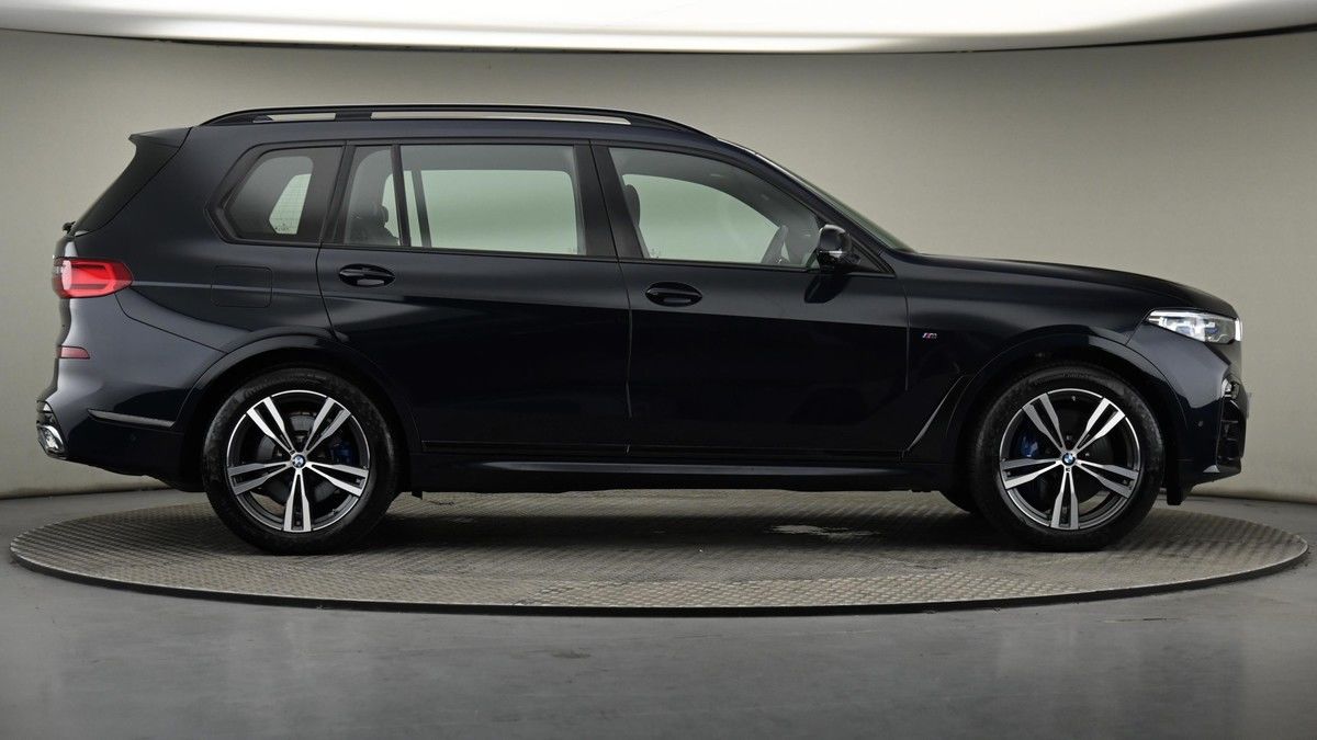 BMW X7 Image 27
