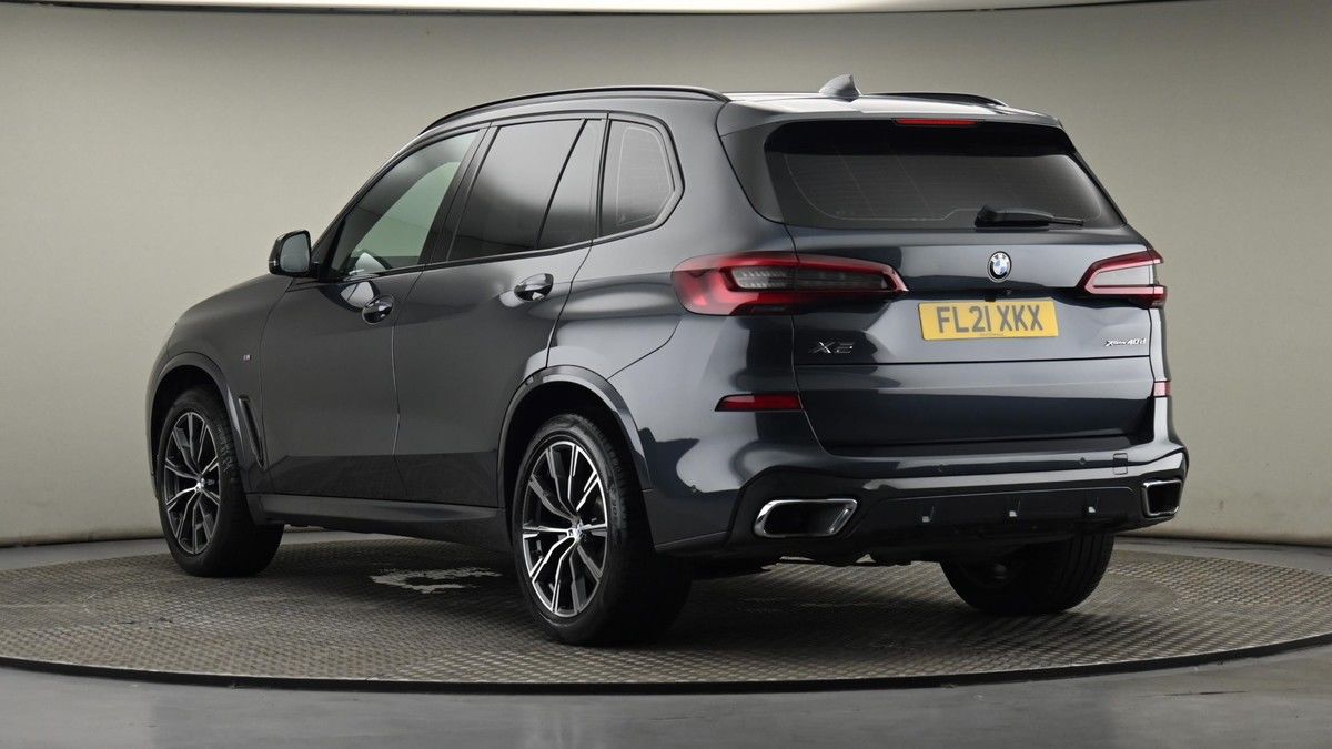 BMW X5 Image 24