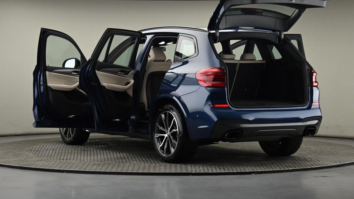 BMW X3 Image 28