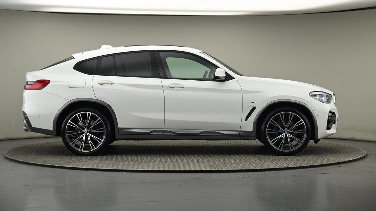BMW X4 Image 27