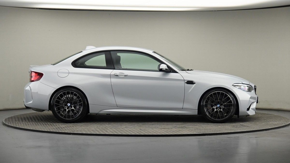 BMW M2 Image 26