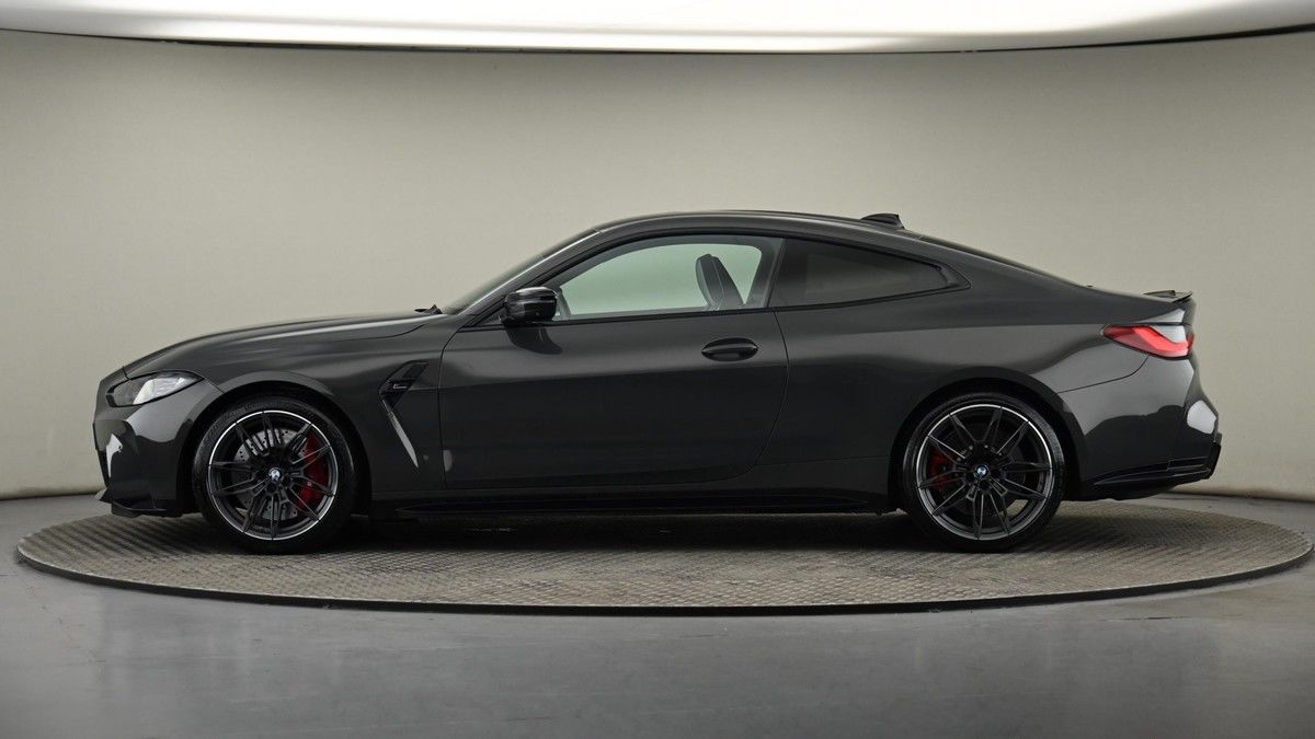 BMW M4 Competition Image 22