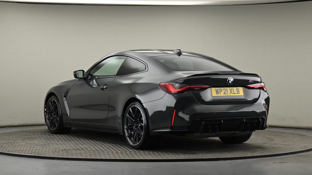BMW M4 Competition Image 23