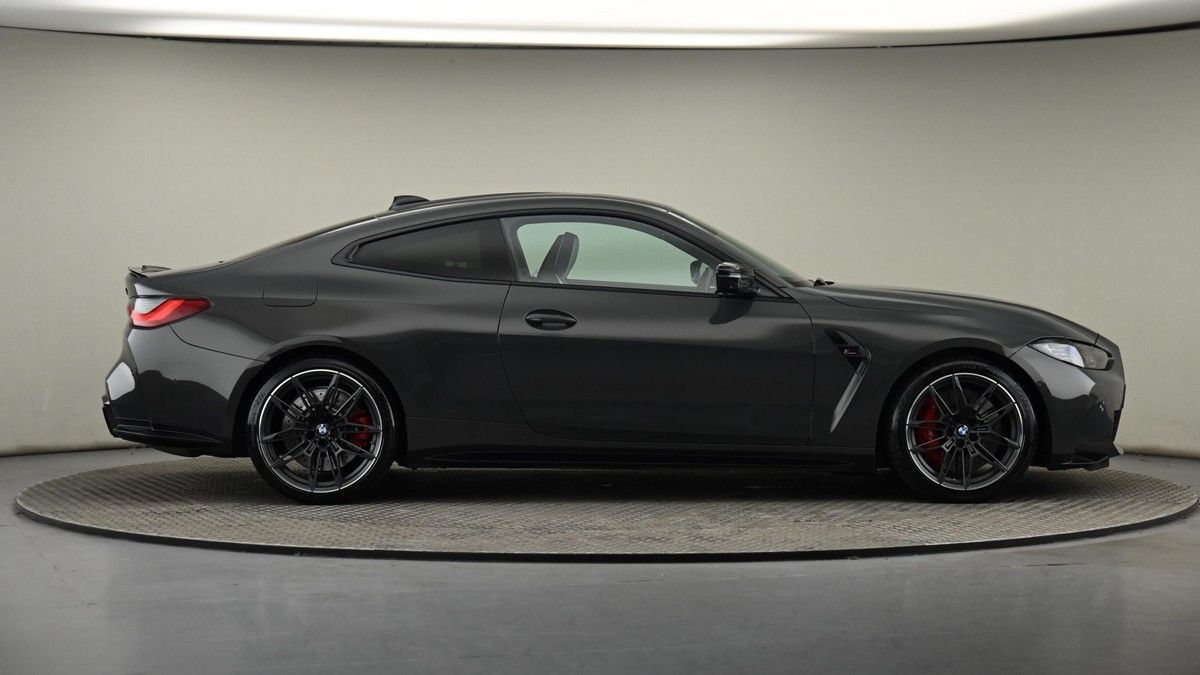 BMW M4 Competition Image 26