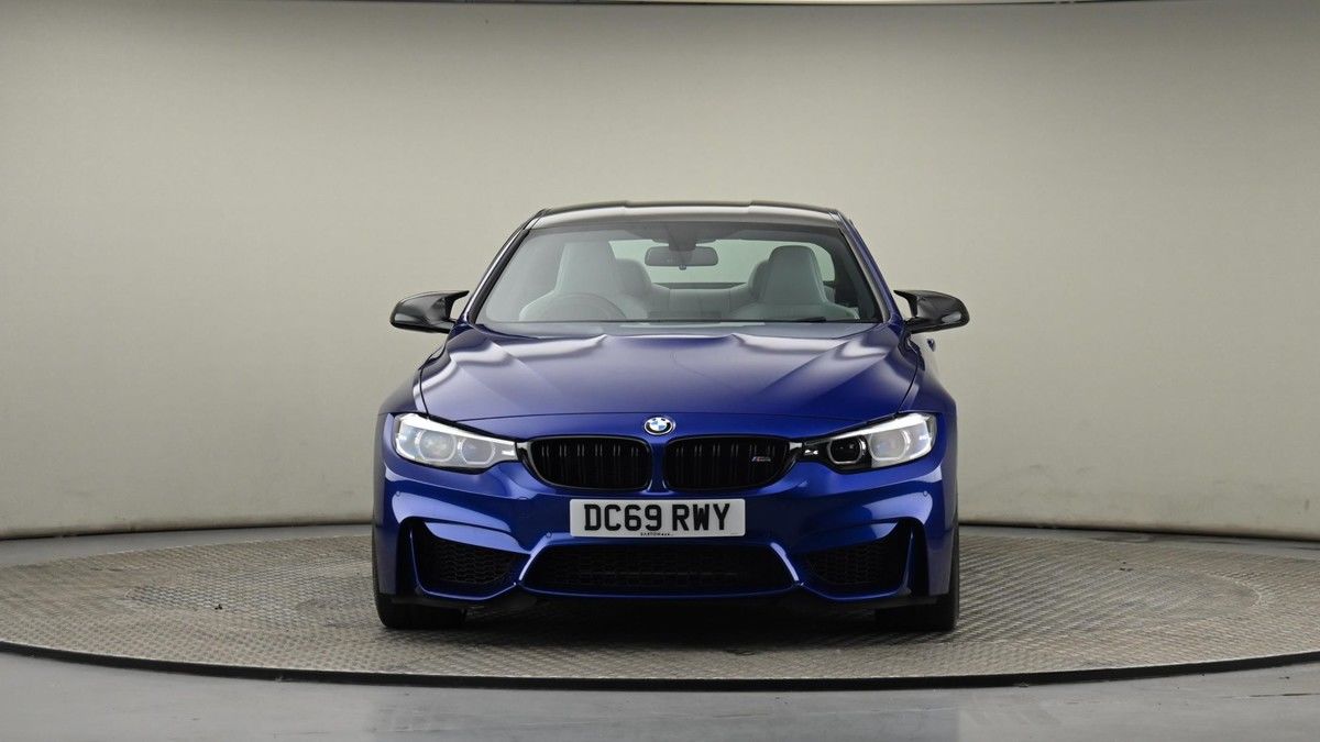 BMW M4 Image 21