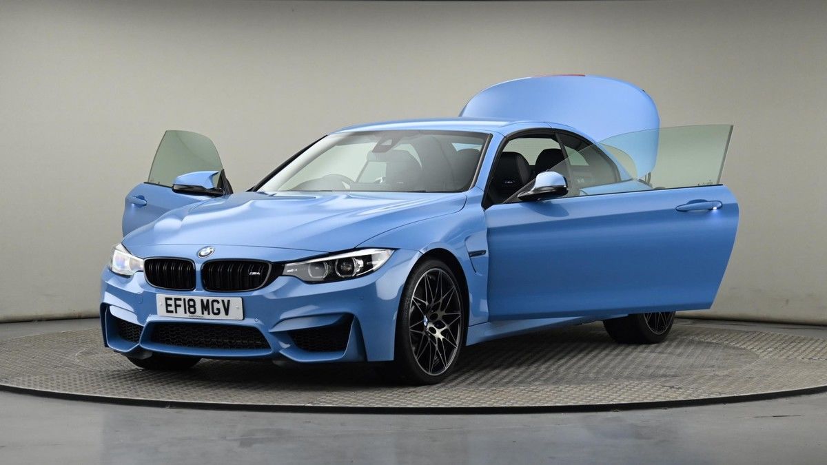 BMW M4 Image 27