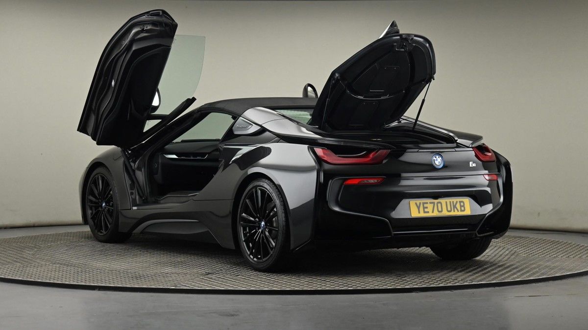 BMW i8 Image 26