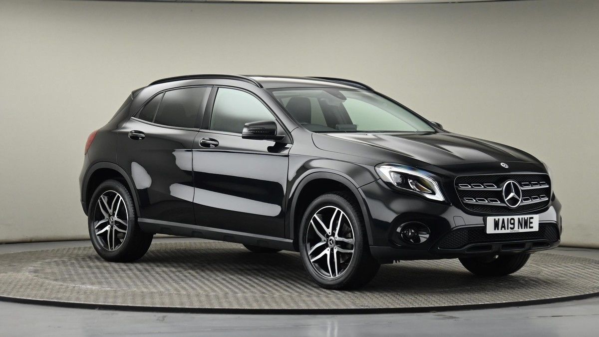 Mercedes-Benz GLA Image 20
