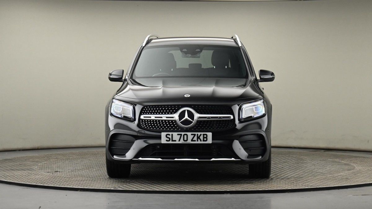 Mercedes-Benz GLB Image 21