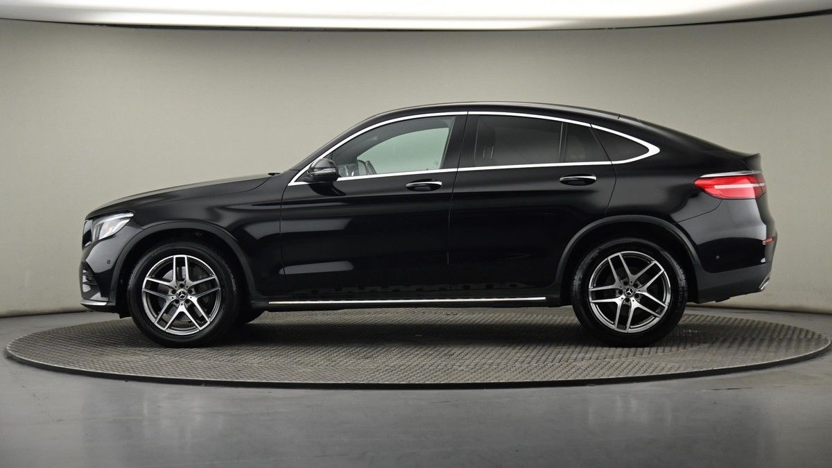 Mercedes-Benz GLC Image 23