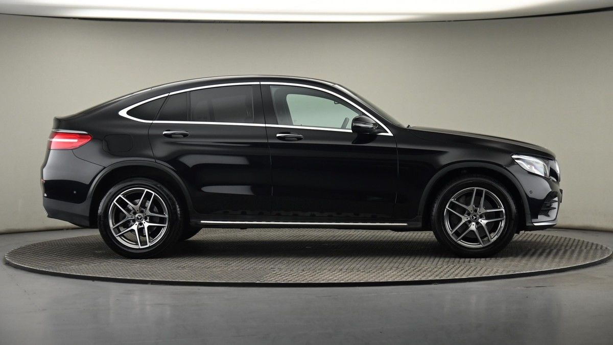 Mercedes-Benz GLC Image 27
