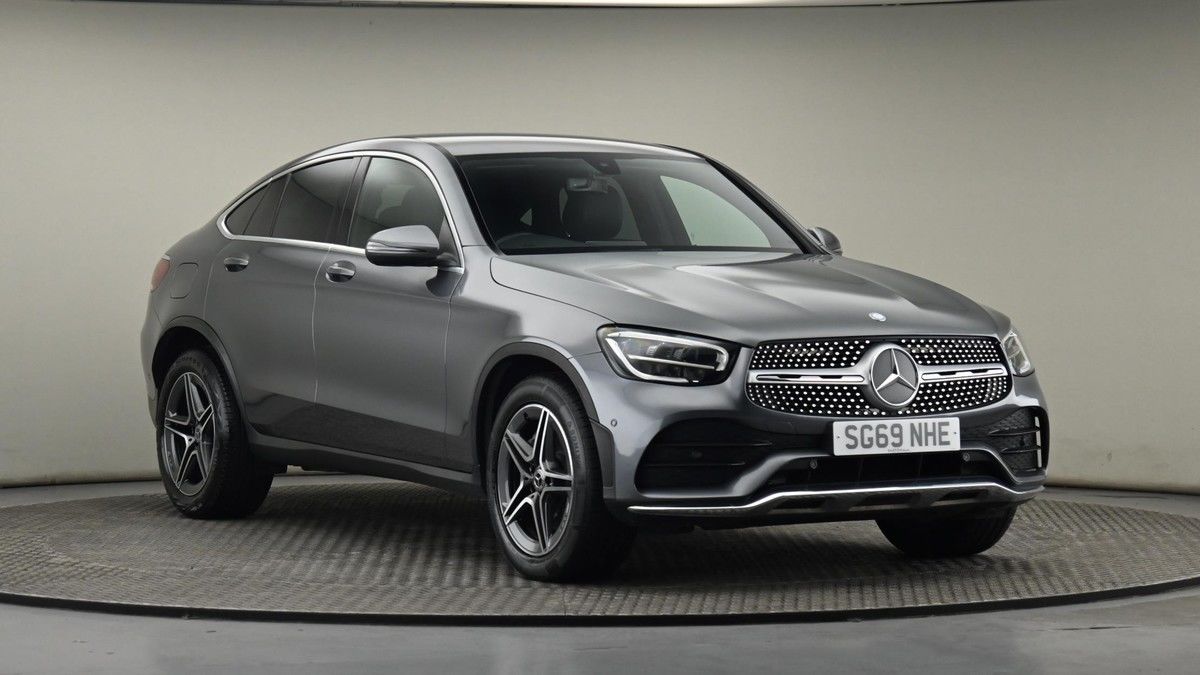 Mercedes-Benz GLC Sticky Header Image