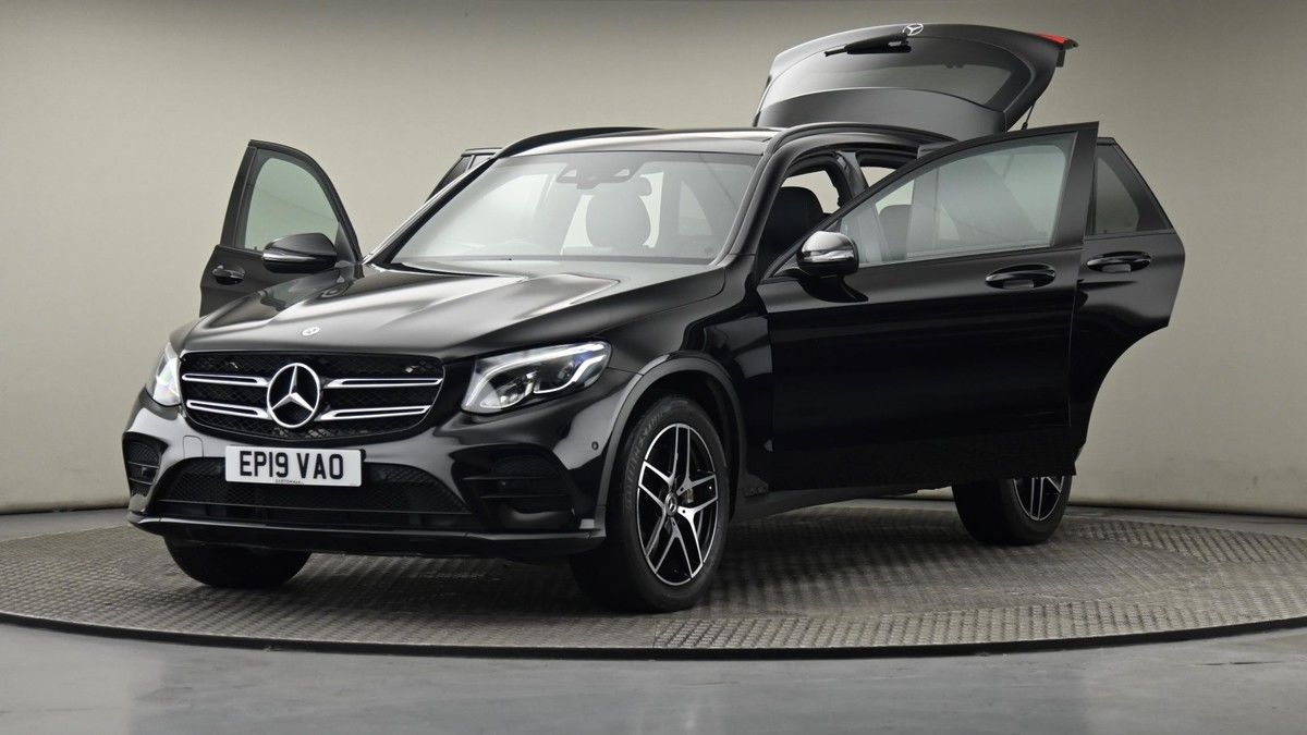 Mercedes-Benz GLC Image 28